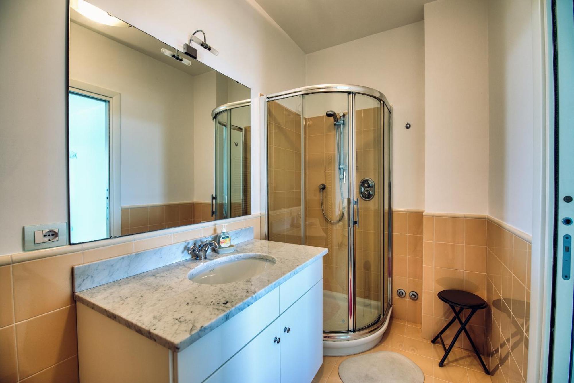Villa Lucia Riviera Dei Fiori Pool - Happy Rentals Sanremo Luaran gambar