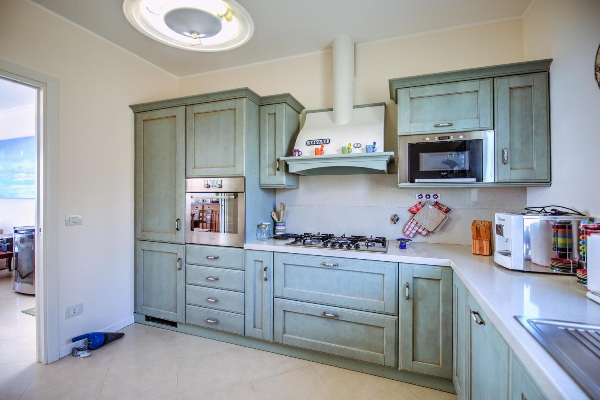 Villa Lucia Riviera Dei Fiori Pool - Happy Rentals Sanremo Luaran gambar